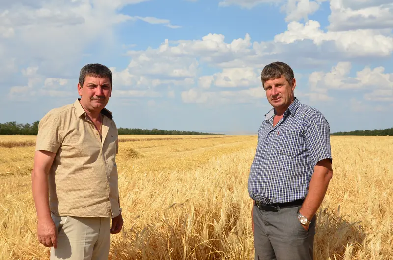 Ляхов Юрий Николаевич